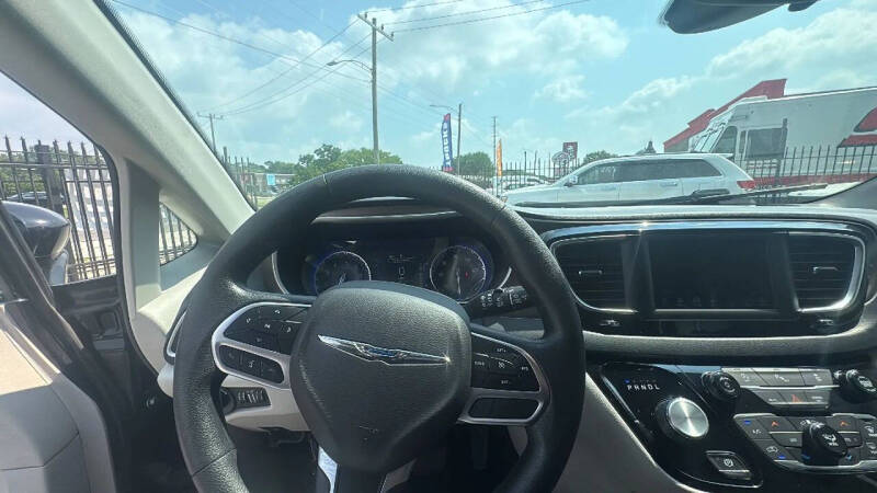 2018 Chrysler Pacifica Touring Plus