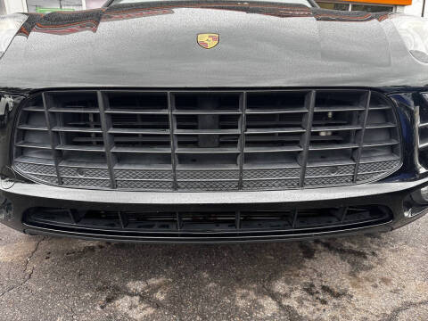 2018 Porsche Macan S