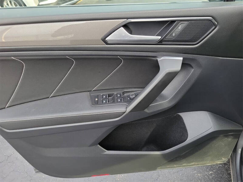 2022 Volkswagen Tiguan SE 4Motion