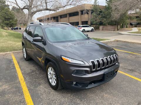 2016 Jeep Cherokee for sale at QUEST MOTORS in Englewood CO