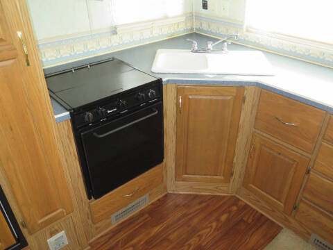 2000 Carriage Cameo F29RKS