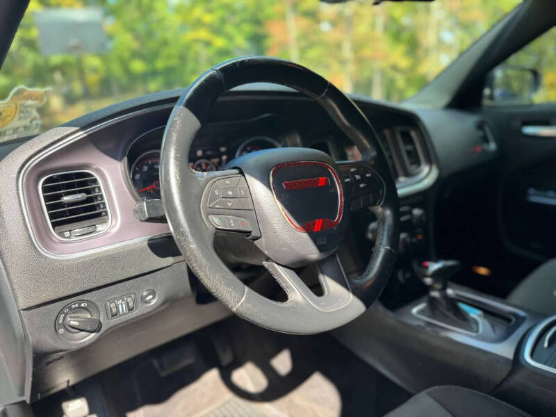 2015 Dodge Charger SE