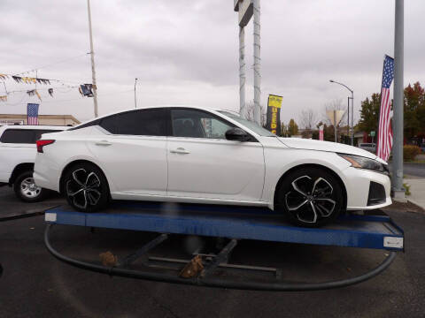 2023 Nissan Altima 2.5 SR