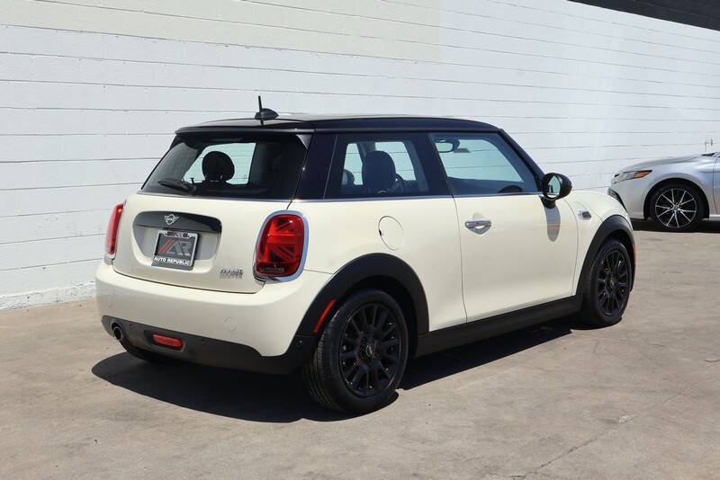 2019 MINI Hardtop 2 Door Cooper