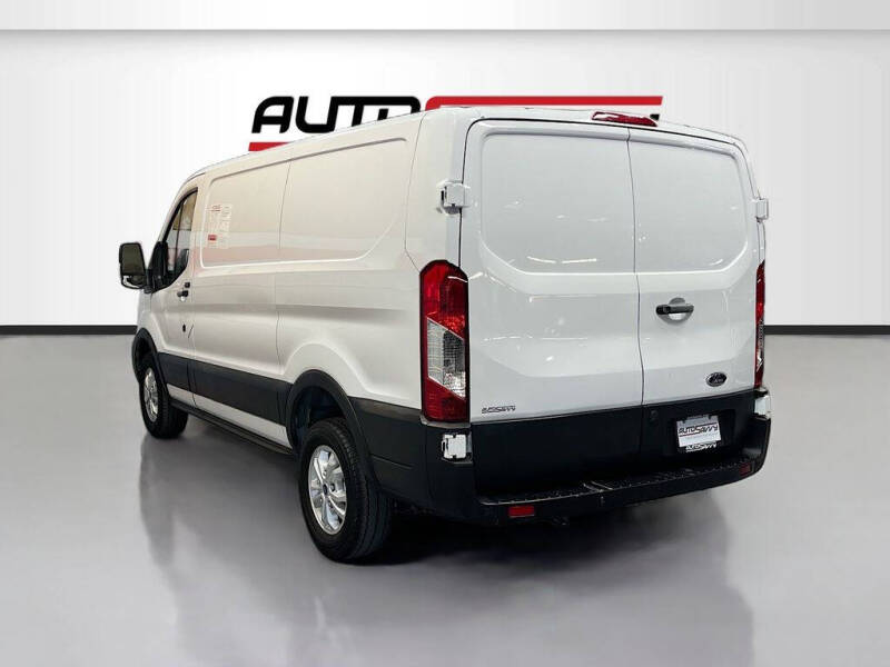 2023 Ford Transit