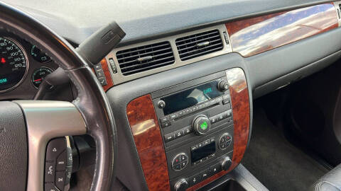 2011 Chevrolet Avalanche LT