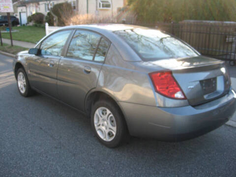 2005 Saturn Ion 2