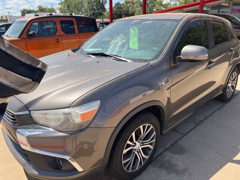 2017 Mitsubishi Outlander Sport for sale at KD Motors in Lubbock TX