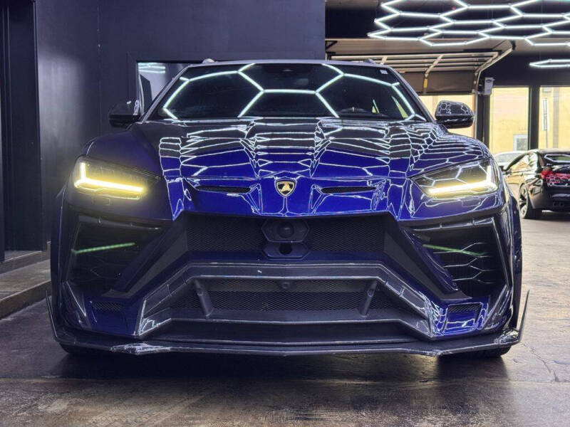 2022 Lamborghini Urus