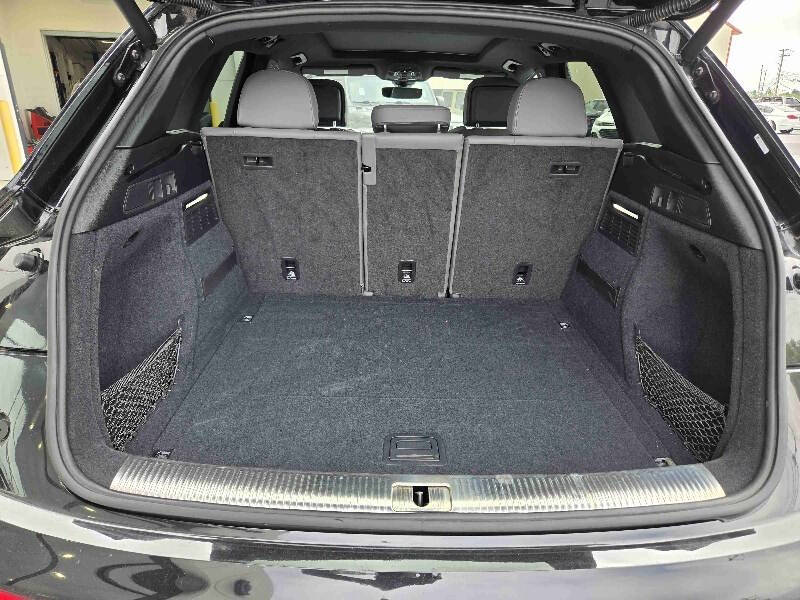 2019 Audi SQ5 3.0T quattro Premium Plus