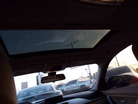 2012 BMW 3 Series 328i