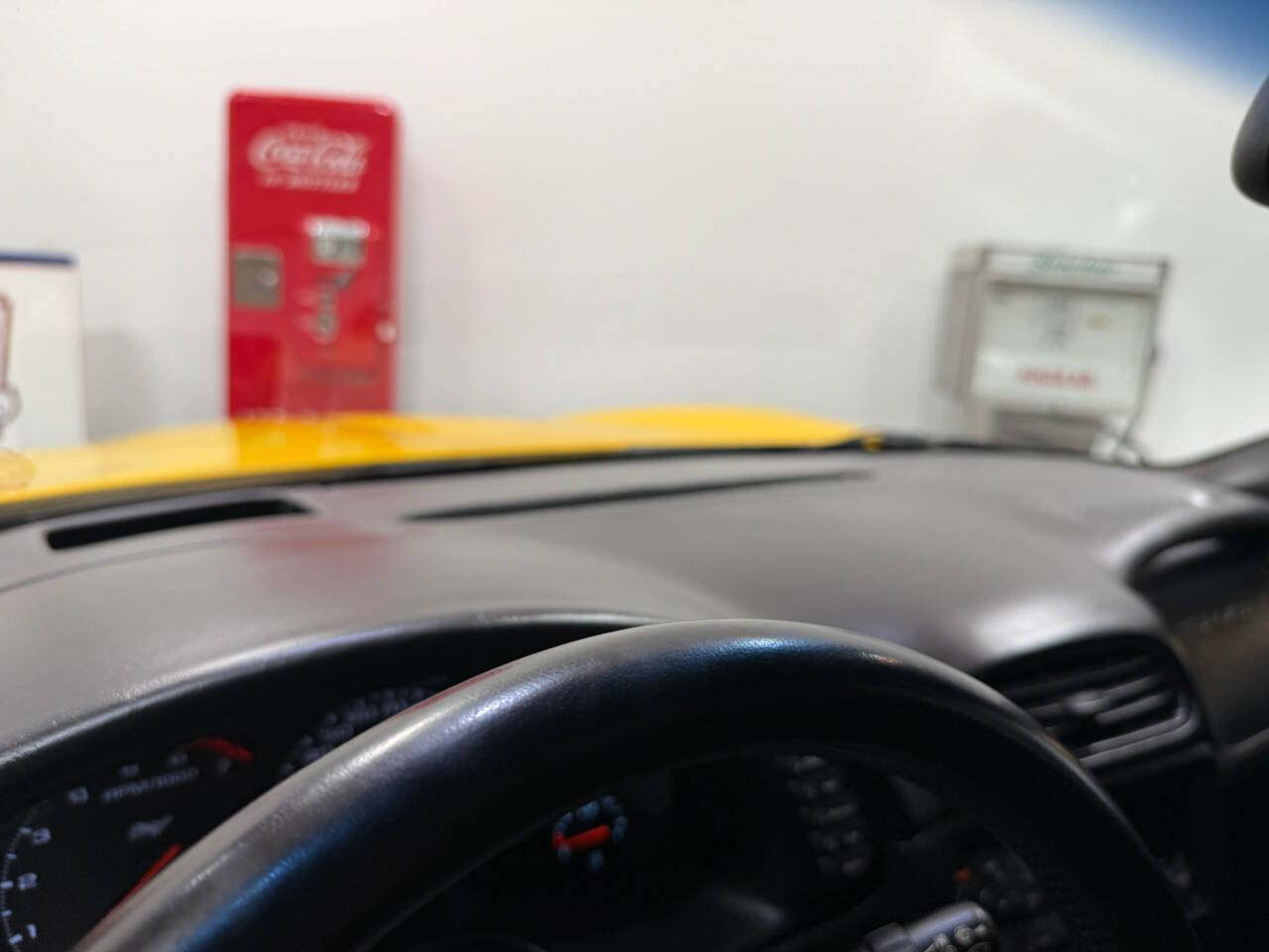 2003 Chevrolet Corvette 36