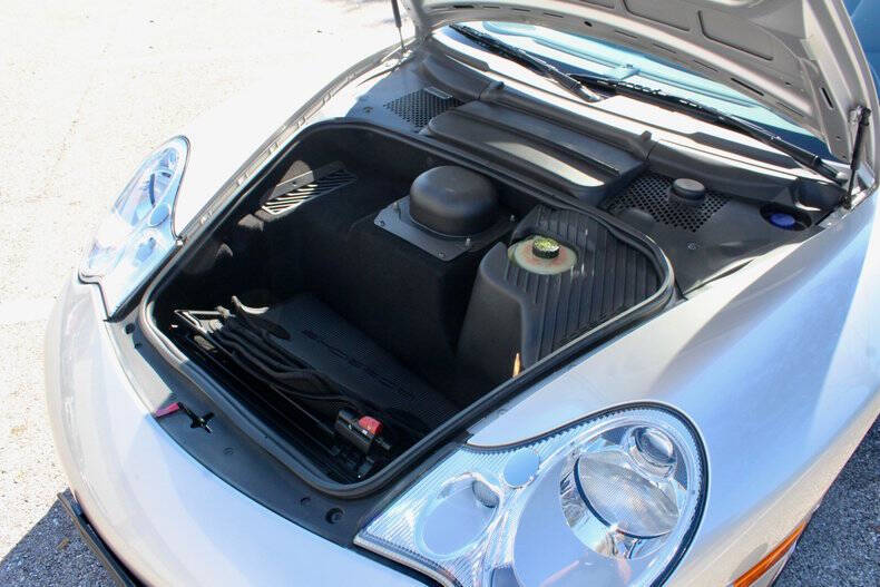 2003 Porsche 911