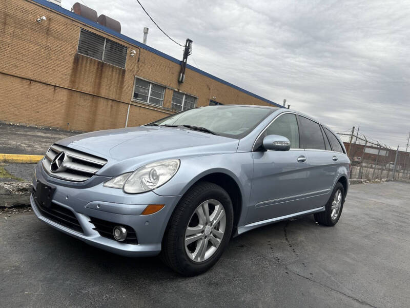 2008 Mercedes-Benz R-Class for sale at Abrams Automotive Inc in Cincinnati OH