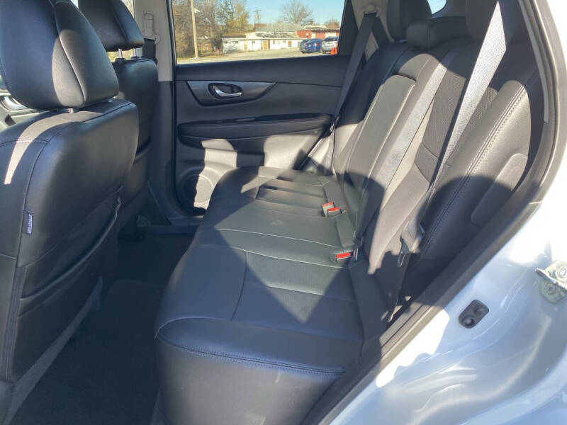 2017 Nissan Rogue Hybrid SL