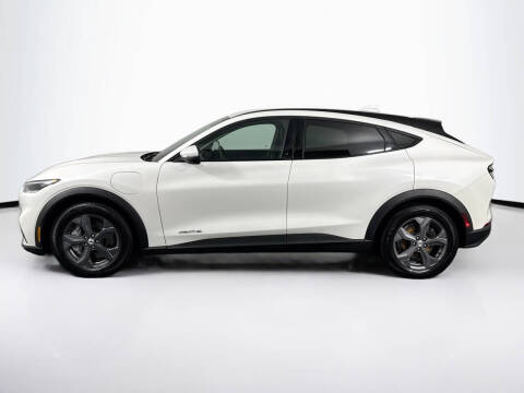2022 Ford Mustang Mach-E Select