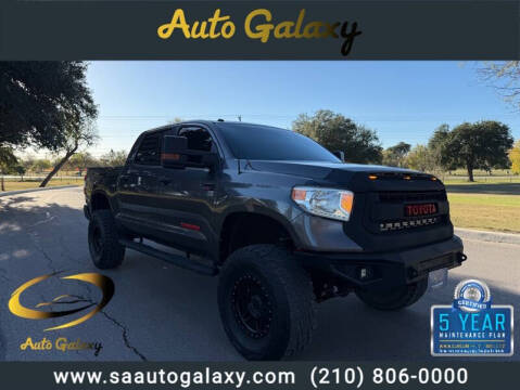 2015 Toyota Tundra SR5