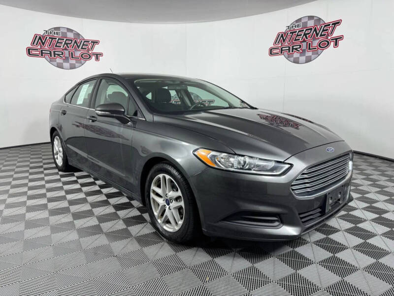 2016 Ford Fusion SE