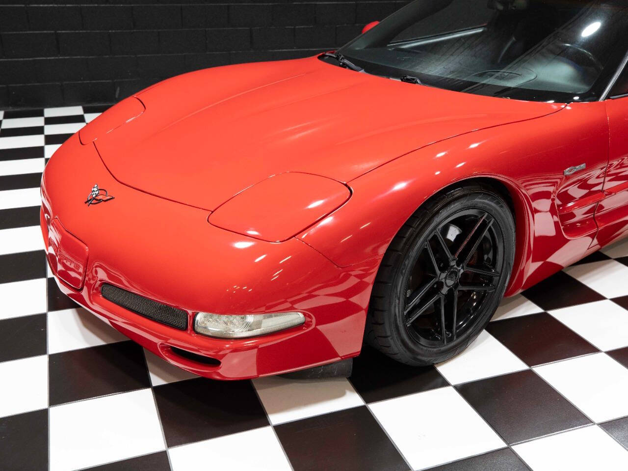 2004 Chevrolet Corvette 5