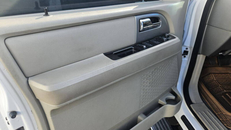 2012 Ford Expedition Limited