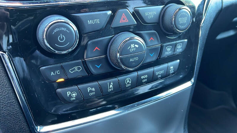 2021 Jeep Grand Cherokee 80th Anniversary Edition