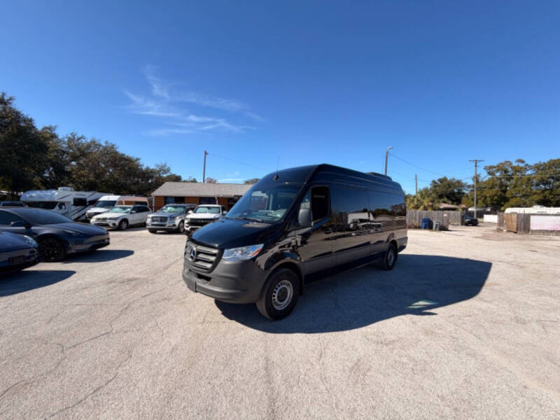 2025 Mercedes-Benz Sprinter Passenger Van