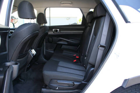 2022 Kia Sorento LX