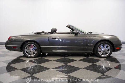 2003 Ford Thunderbird