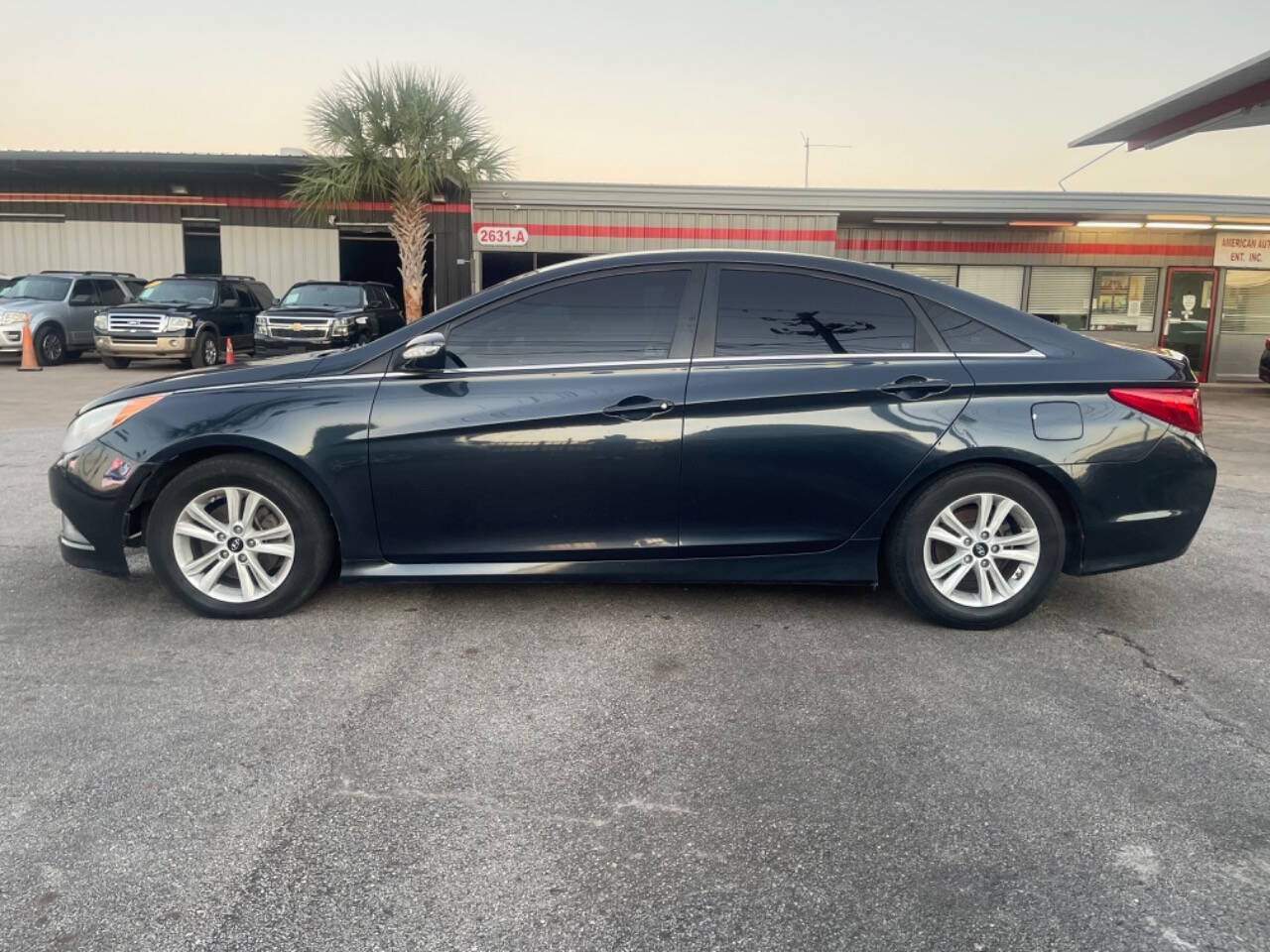 2014 Hyundai SONATA for sale at SMART CHOICE AUTO in Pasadena, TX