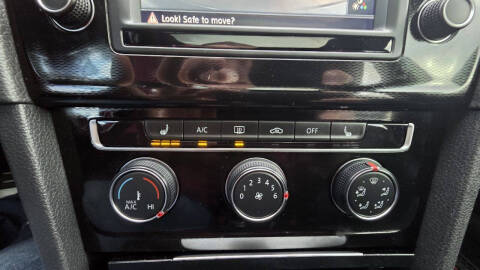 2016 Volkswagen Golf GTI SE