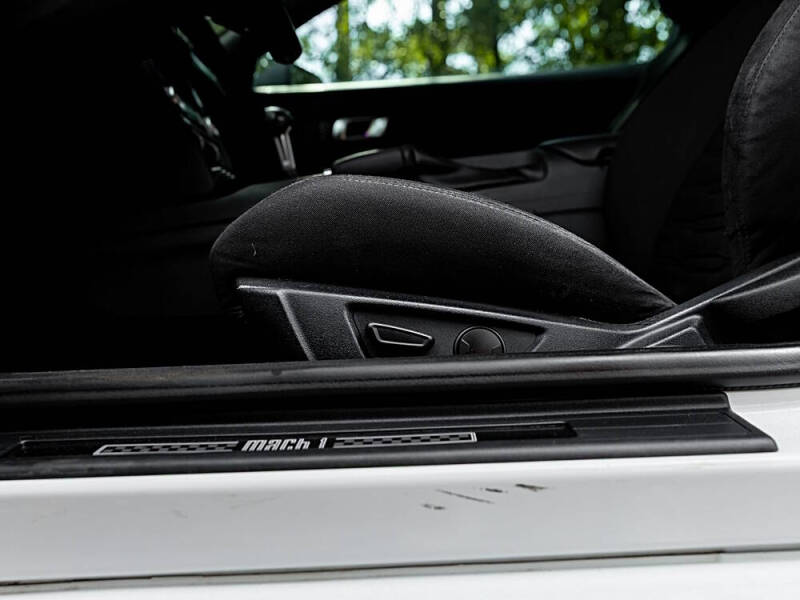 2021 Ford Mustang Mach 1