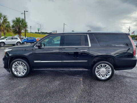 2017 Cadillac Escalade ESV Platinum
