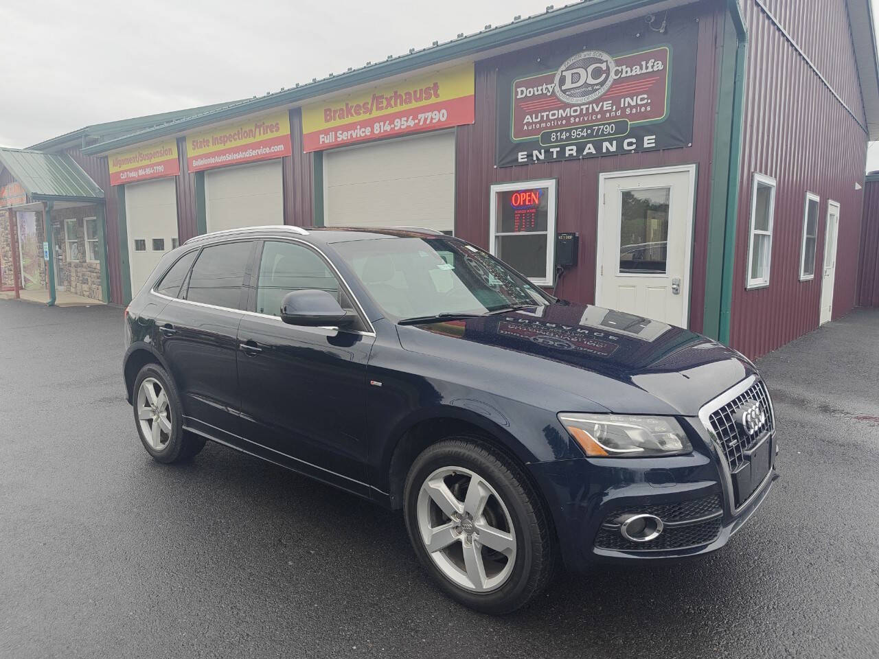 Blue 2011 Audi Q5 3.2 quattro Premium Plus AWD 3.2 quattro Premium Plus 4dr SUV 1