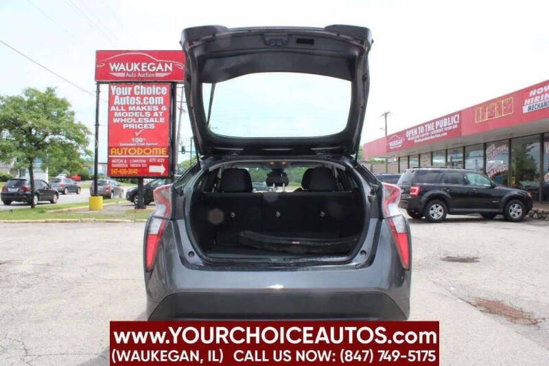 2017 Toyota Prius Two