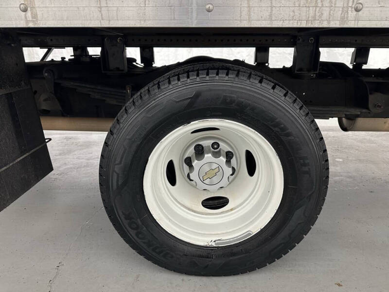 2022 Chevrolet Express 3500