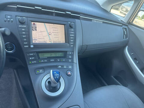 2010 Toyota Prius II