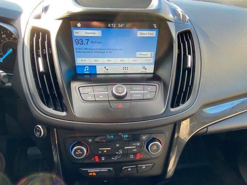 2019 Ford Escape SEL