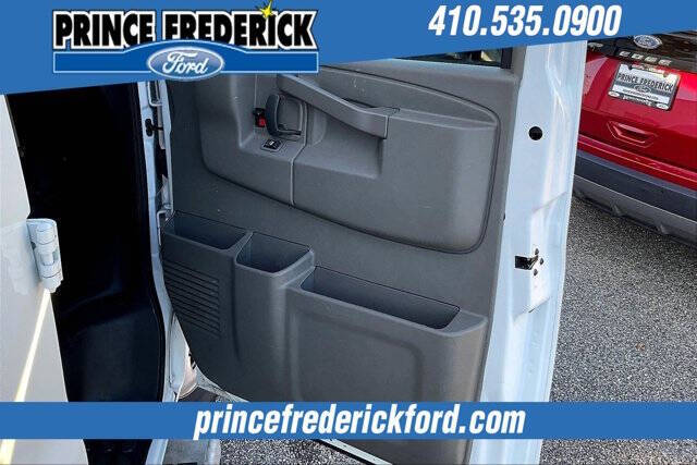 2024 Chevrolet Express 2500