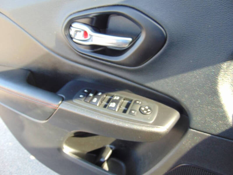 2021 Jeep Cherokee Trailhawk