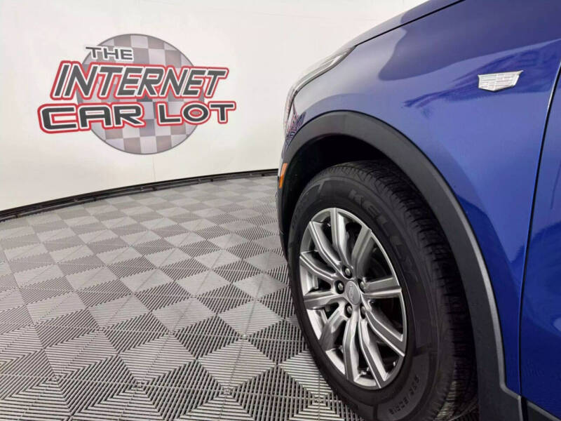 2021 Cadillac XT4 Premium Luxury