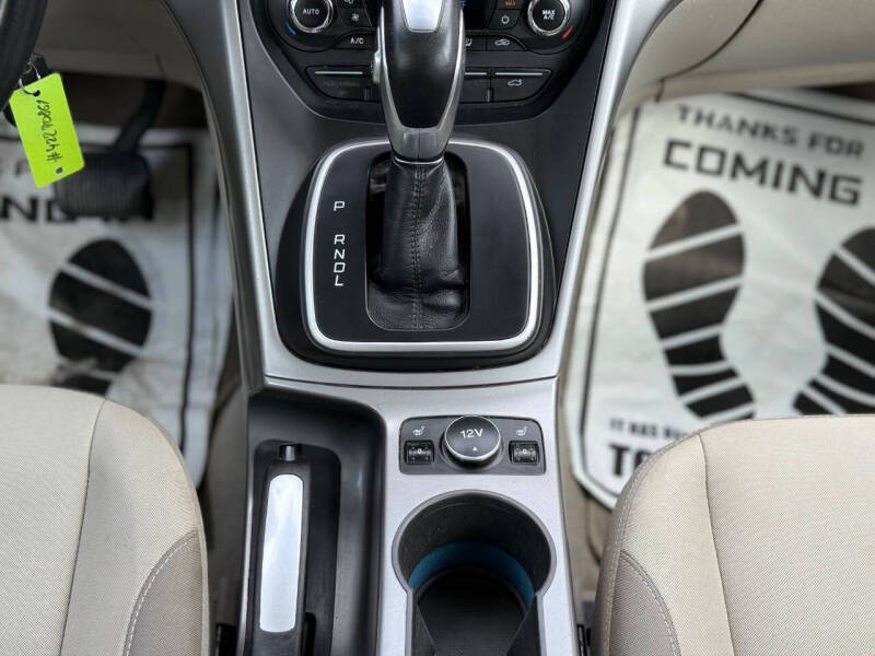 2013 Ford C-MAX Hybrid SE