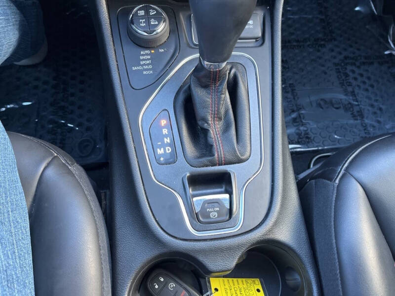 2021 Jeep Cherokee Trailhawk