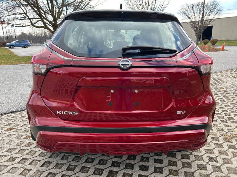 2023 Nissan Kicks SV