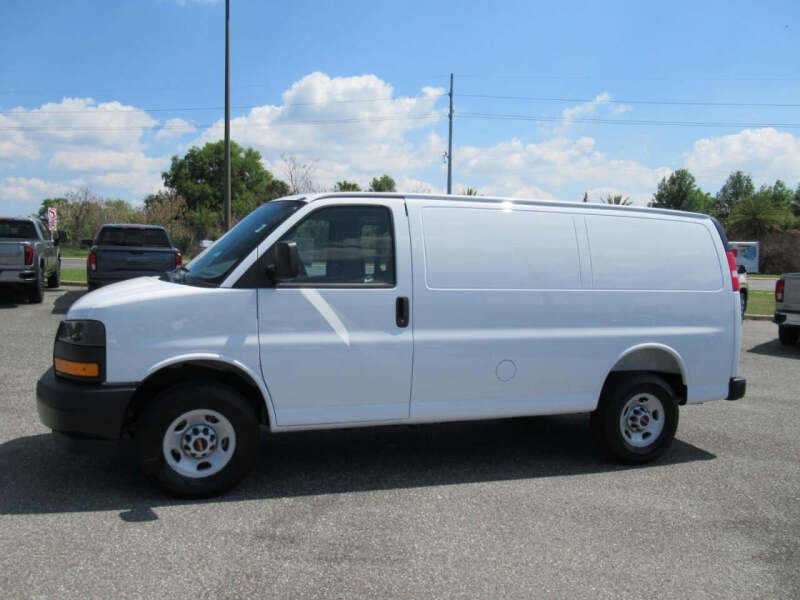 2026 GMC Savana 2500
