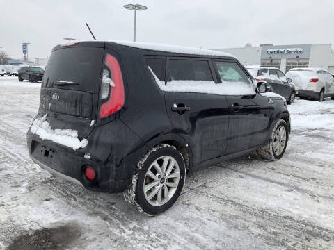 2019 Kia Soul +