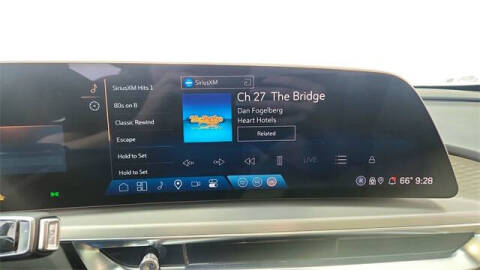 2025 Cadillac LYRIQ Luxury 3