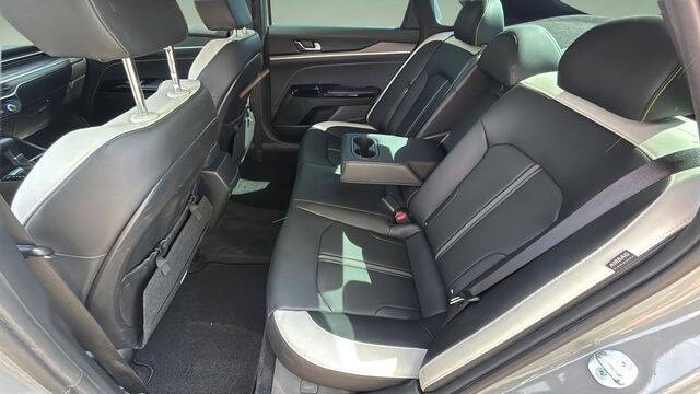 2025 Kia K5