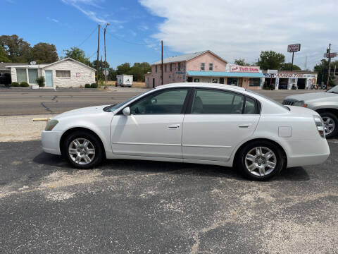 2005 Nissan Altima for sale at Elliott Autos in Killeen TX