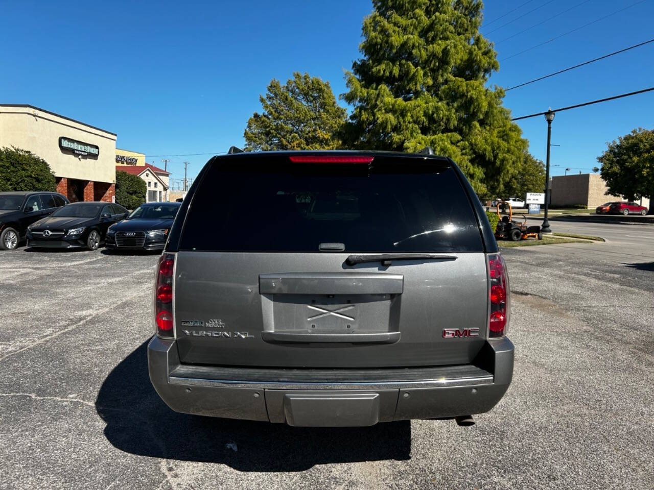 2012 GMC Yukon XL for sale at Auto Haven Frisco in Frisco, TX