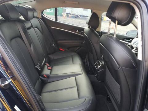 2026 Genesis G70 2.5T Standard